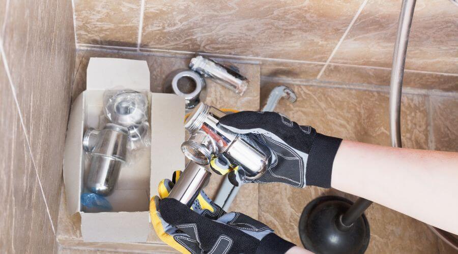 Professional gutter cleaning in Cedartown, GA